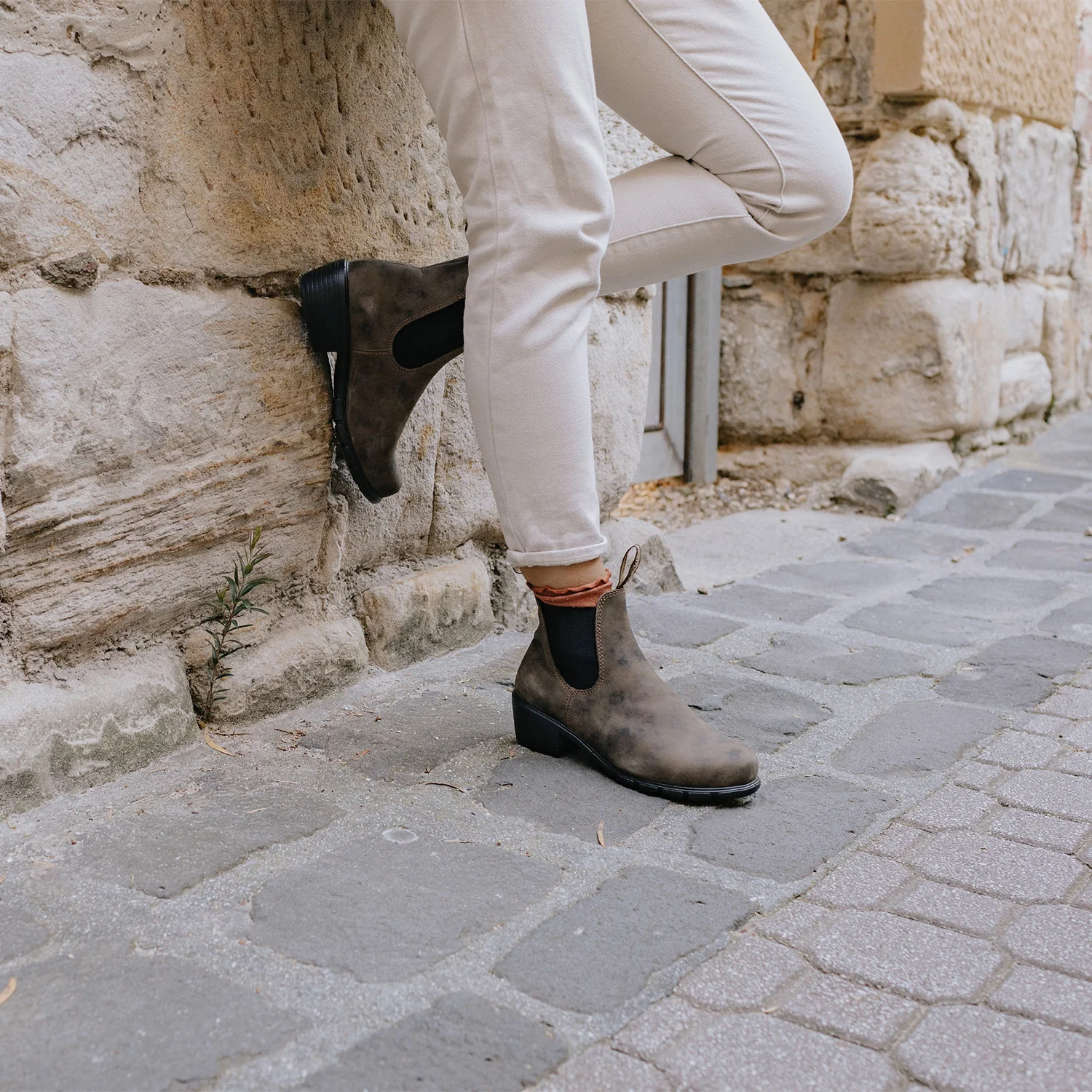 Blundstone 1677 - Women's Series Heel Rustic Brown - Image 4
